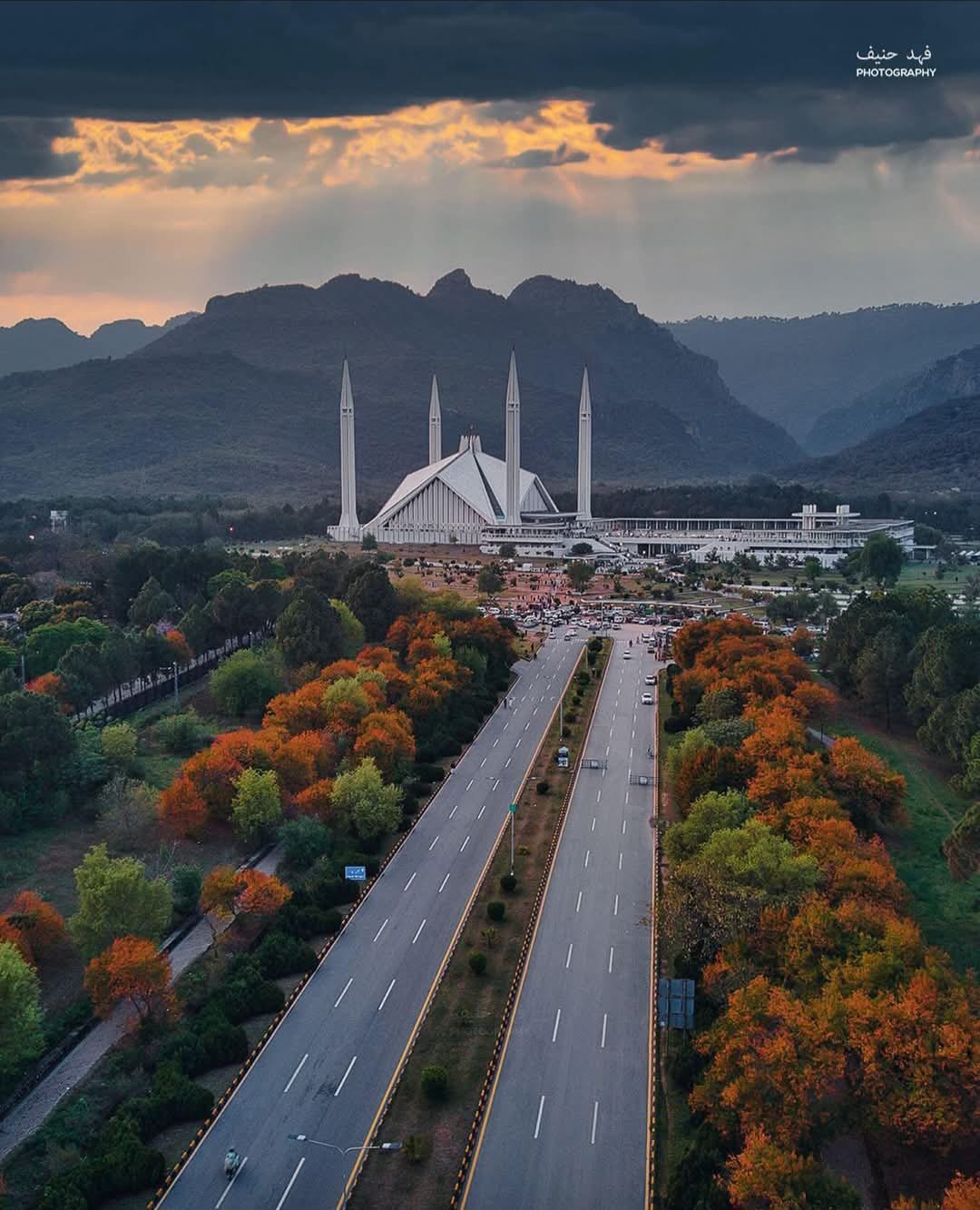 Executive Grand Royal Hero